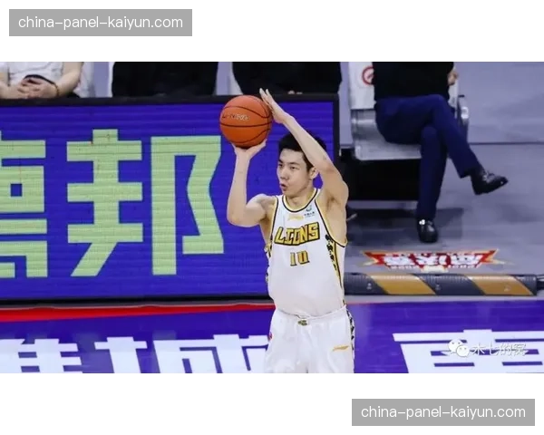 通讯:朱俊龙的防守艺术——从蓝领到最佳防守球员的有力竞争者 通讯:朱俊龙的防守艺术——从蓝领到最佳防守球员的有力竞争者